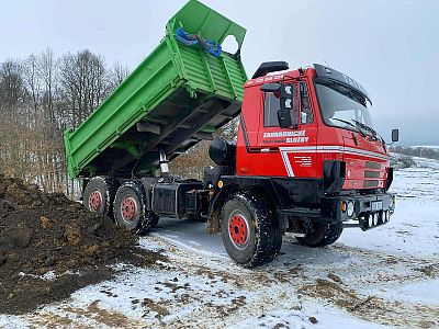Dovoz štěrku, písku, zeminy a dalšího materiálu